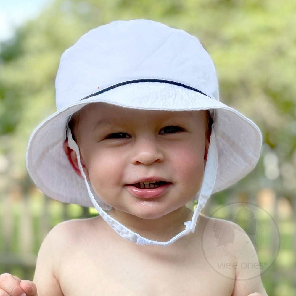 Wee Ones Boys Reversible White with Navy Blue Piping Sun Hat