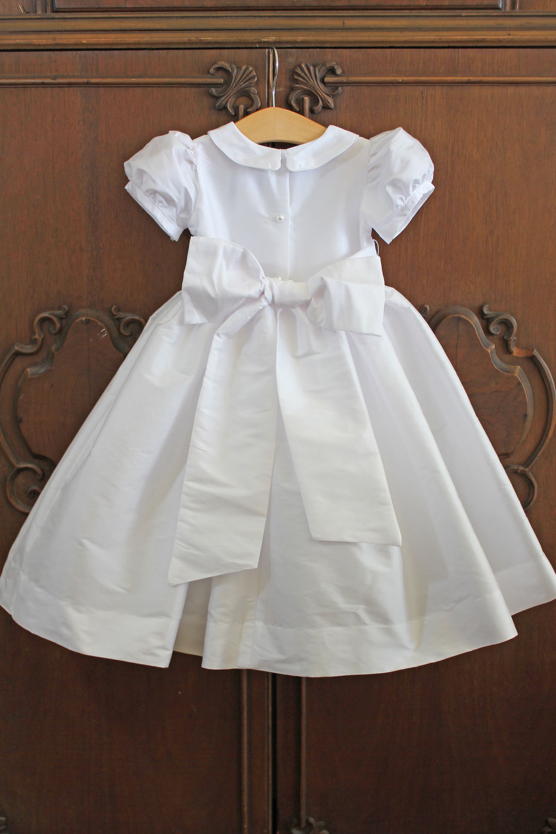 Taffeta Dress with Puff Sleeves and Sash
