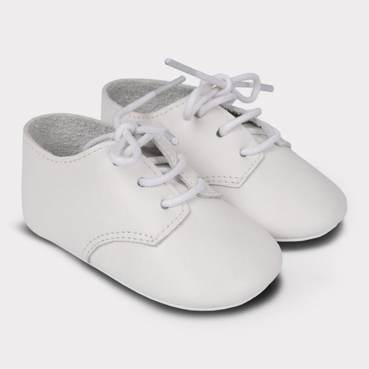 August Crib Shoe