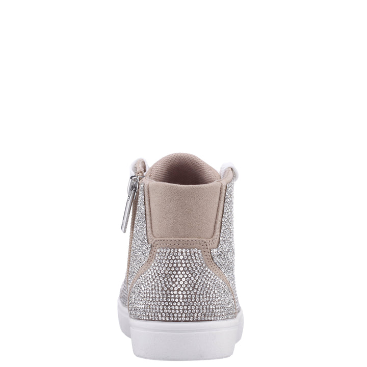 Kula Sneakers