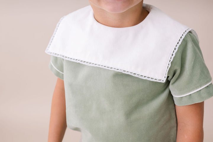 Christian Short Set
