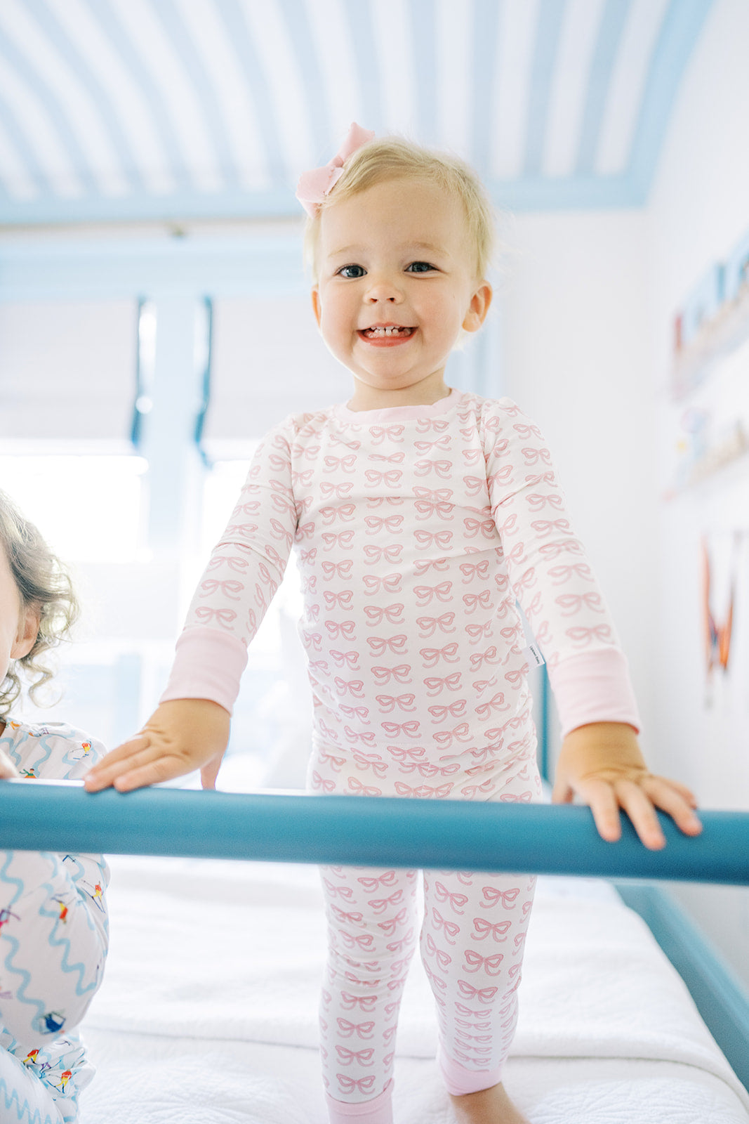 2-Piece Pajamas - Bow